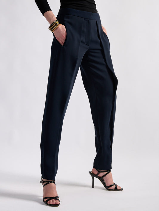 Pantalon à plis en crêpe fluide marine